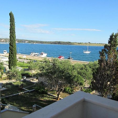 Guesthouse Punta Mira Novalja Eksteriør billede