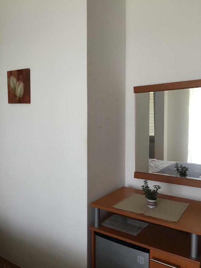 Guesthouse Punta Mira Novalja Eksteriør billede