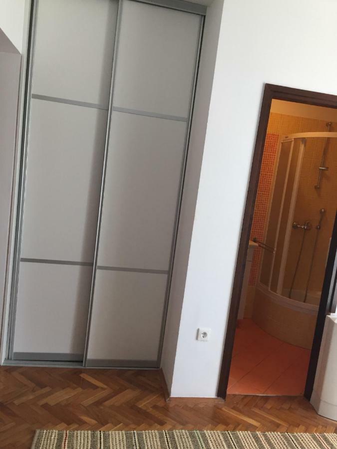 Guesthouse Punta Mira Novalja Eksteriør billede